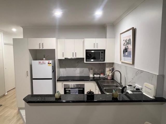 Adelaide Cbd Apartment - 3Br, 2Bath & Carpark Exterior foto